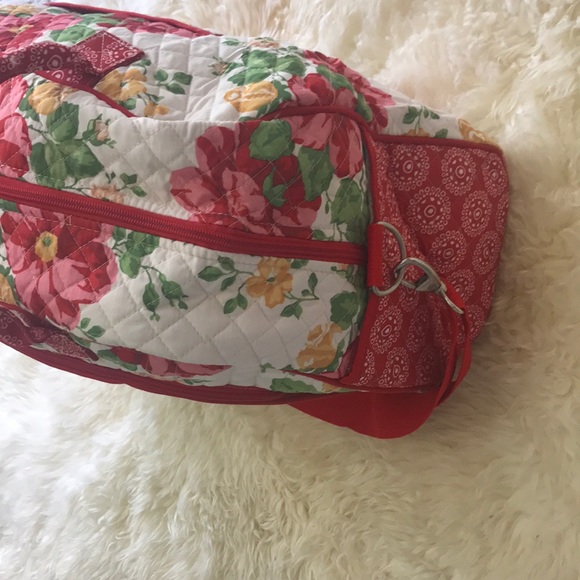 The Pioneer Woman Vintage Floral Travel Bag - Picture 4 of 10